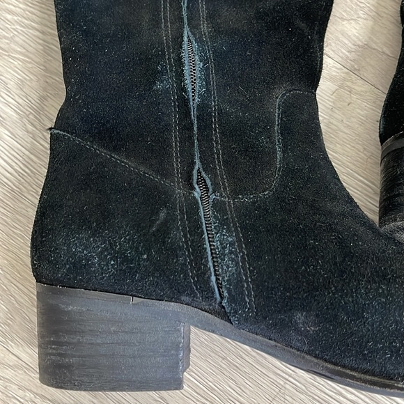 Steve Madden Black Suede Tyga Boots - Picture 7 of 14